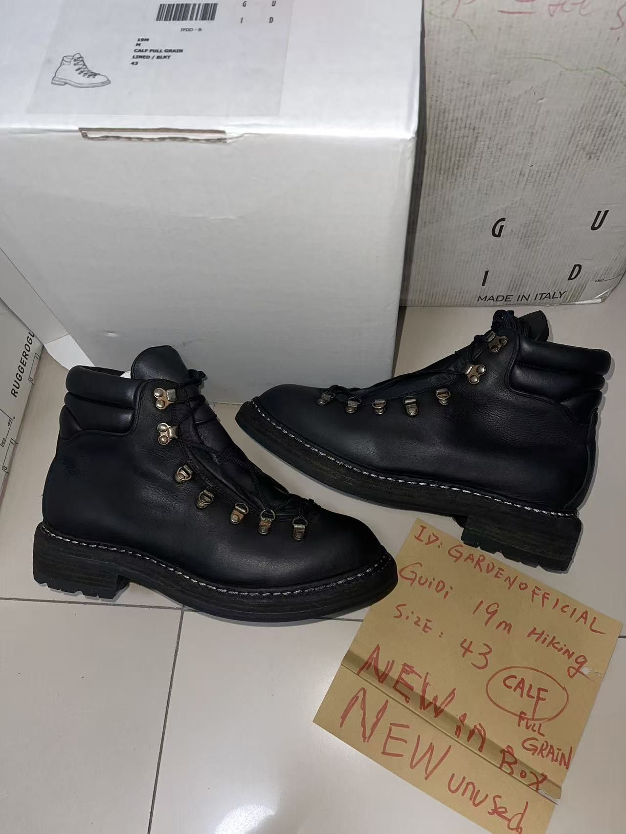 Guidi Guidi 19m hiking Size US 9 / EU 42 - 1 Thumbnail
