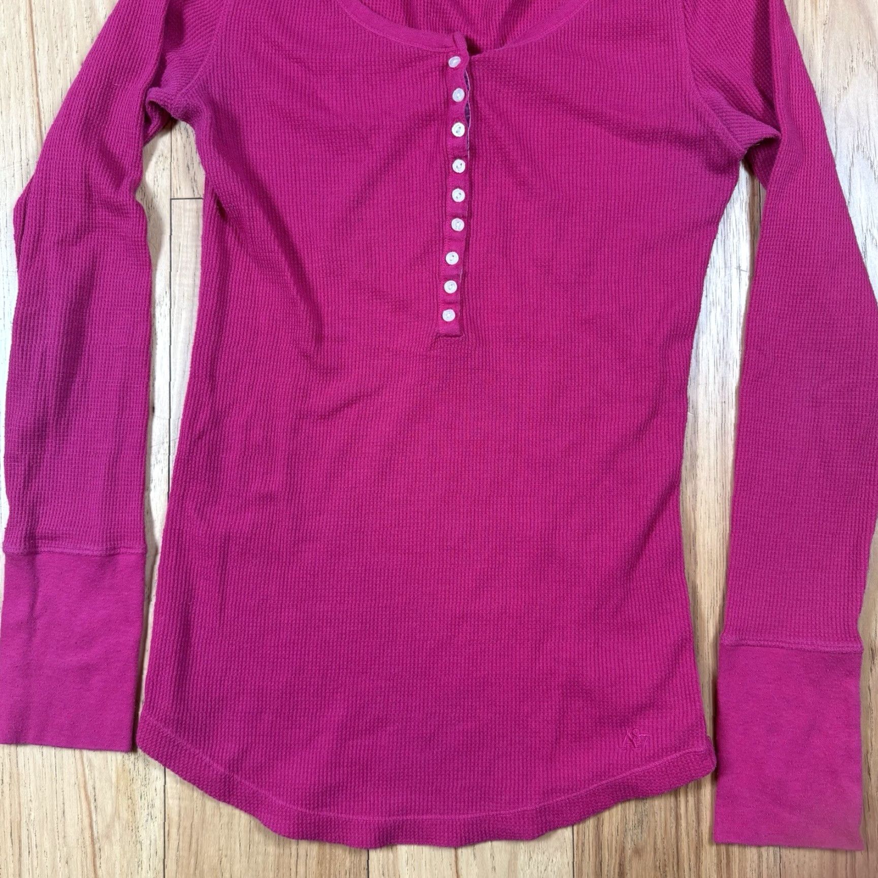 Vintage VTG Aeropostale Long Sleeve T-Shirt Women’s Large Pink Stretch 1/2 Button Size L / US 10 / IT 46 - 3 Thumbnail