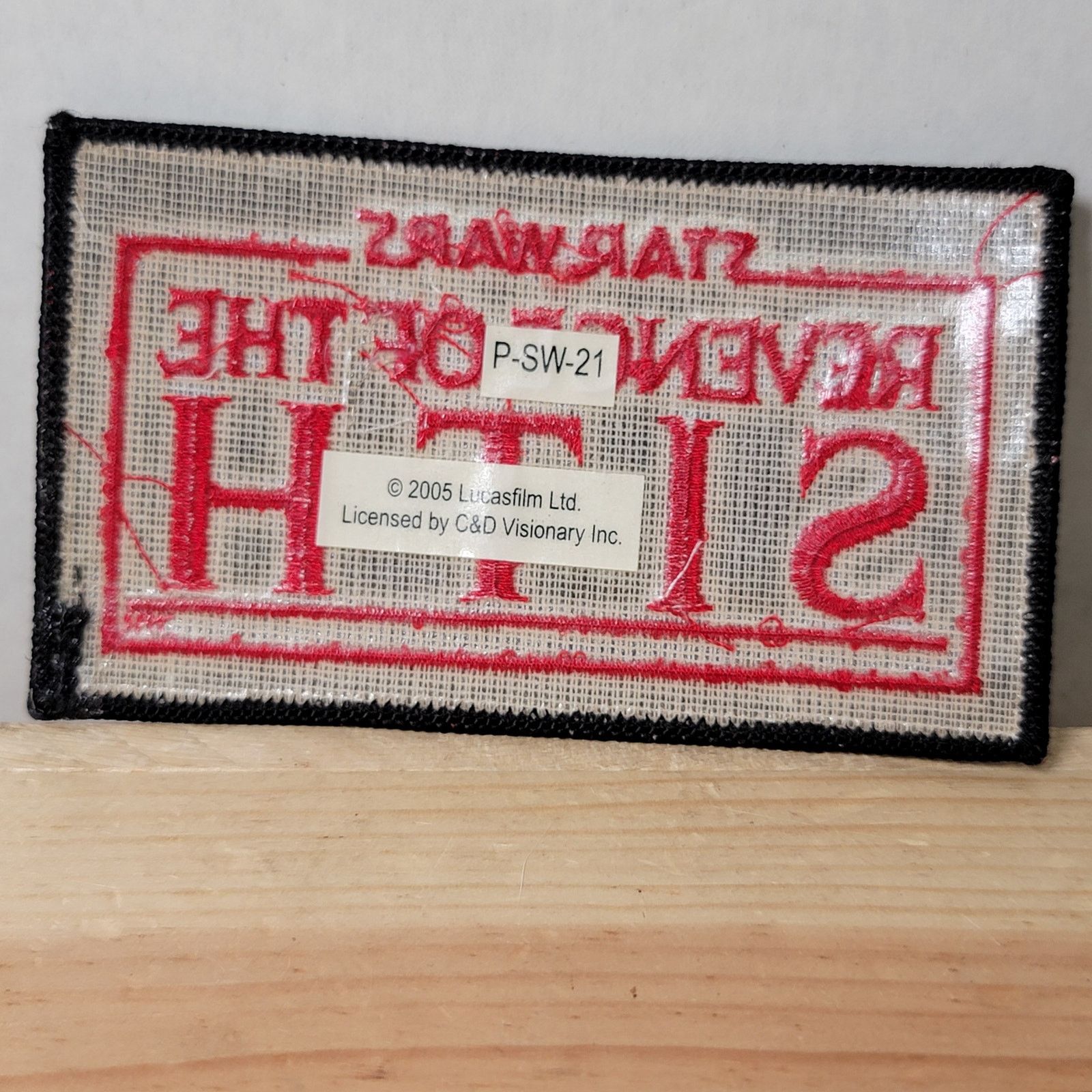 Star Wars Star Wars Revenge Of The Sith Black & Red Iron-On Patch -NEW Size ONE SIZE - 2 Thumbnail