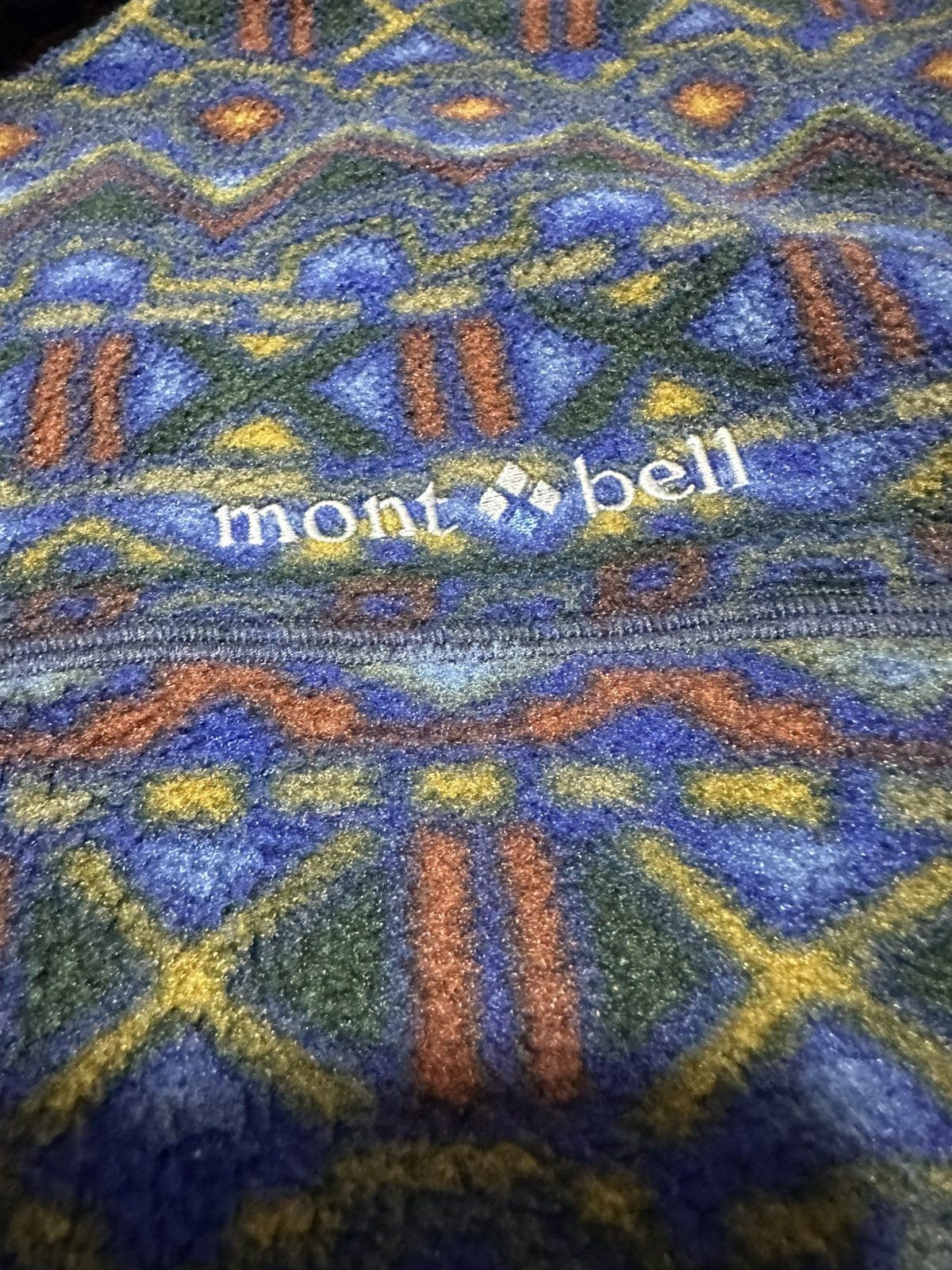 Montbell Montbell soutwest aztest snapbutton sweater Size US L / EU 52-54 / 3 - 7 Thumbnail
