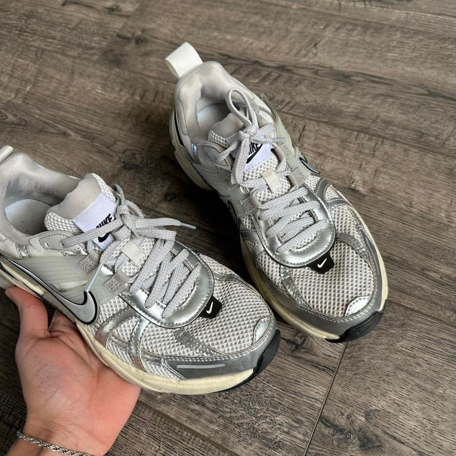 Nike Grey Black Silver Chunky Lifestyle Nike V2K Shoes Sneakers Size US 8 / IT 38 - 3 Thumbnail