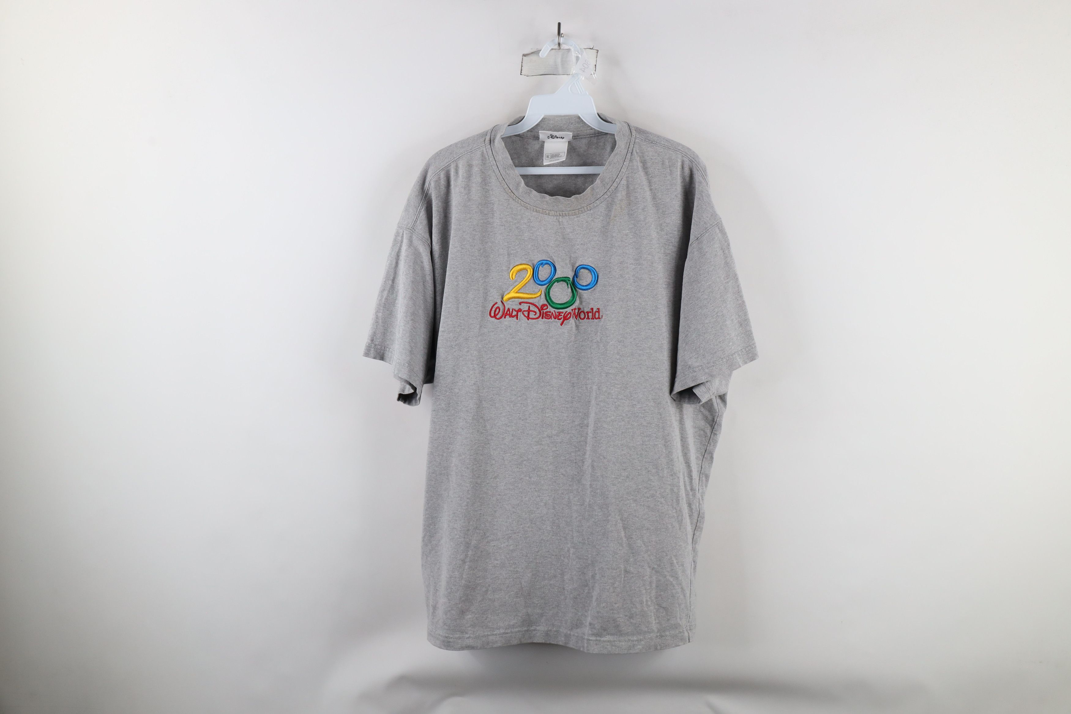 Vintage Vintage Y2K 2000 Walt Disney World Out Short Sleeve T-Shirt Size US XL / EU 56 / 4 - 1 Thumbnail