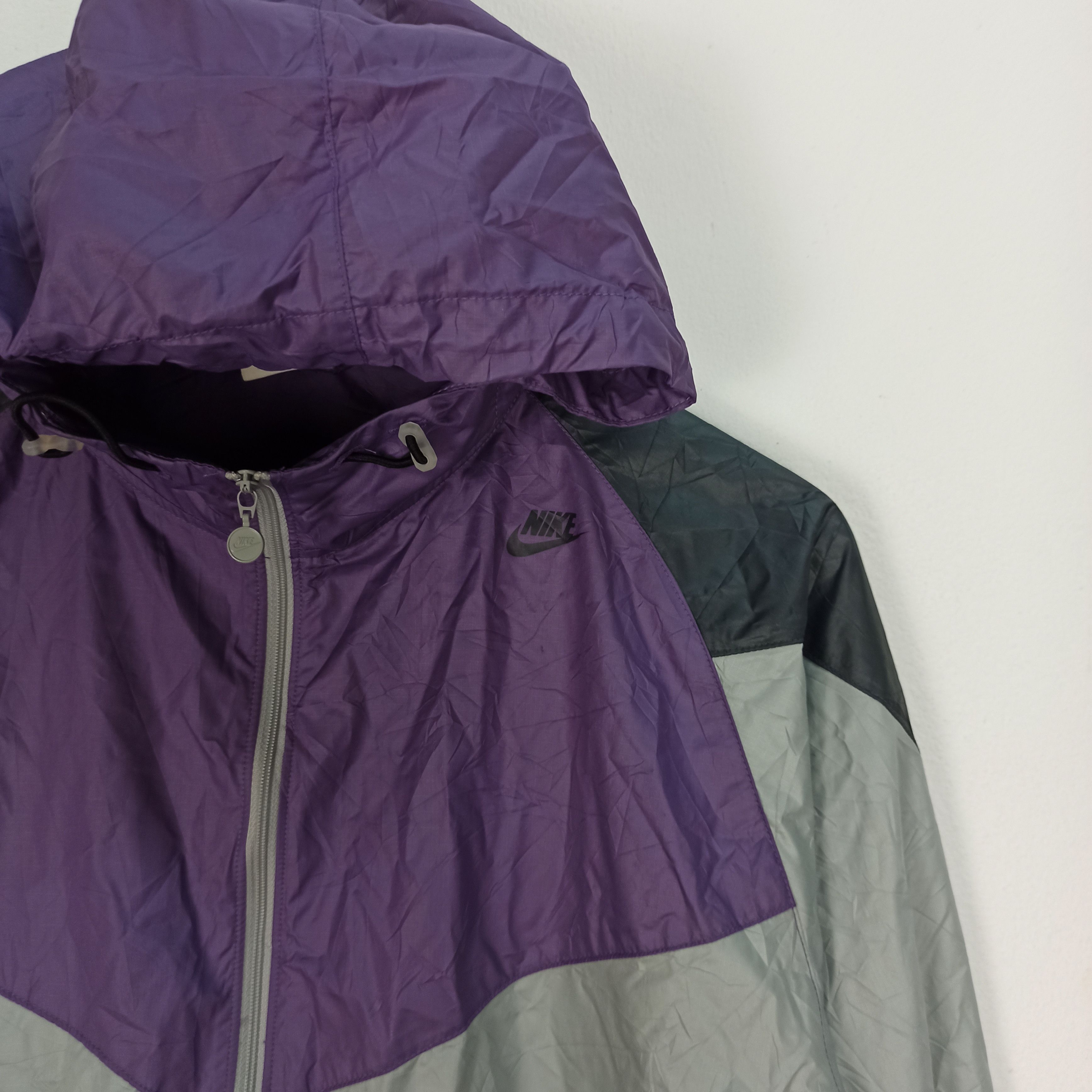 Nike Nike Windbreaker Hoodie Swoosh Logo Size US XL / EU 56 / 4 - 3 Thumbnail