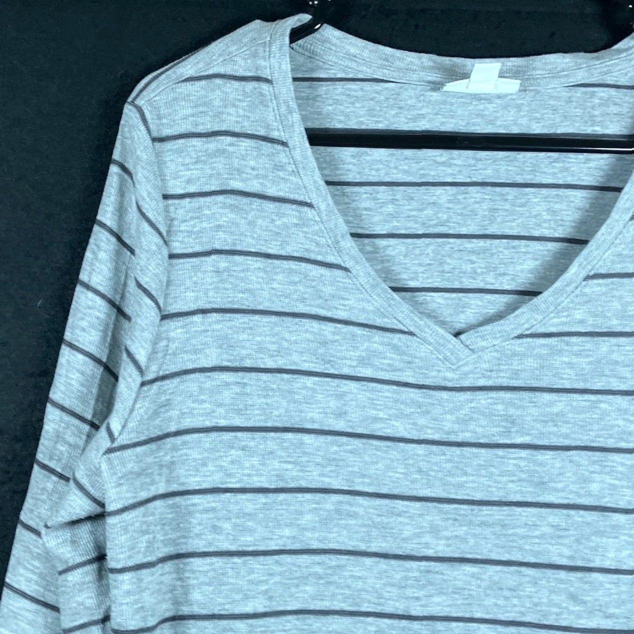 J. Jill J Jill Womens Gray Striped V Neck Long Sleeve Tunic Pull Over Tall L User: J Jill Womens Gray Striped V-Neck Long Sleeve Tunic Pull Over Tall L Size L / US 10 / IT 46 - 4 Thumbnail