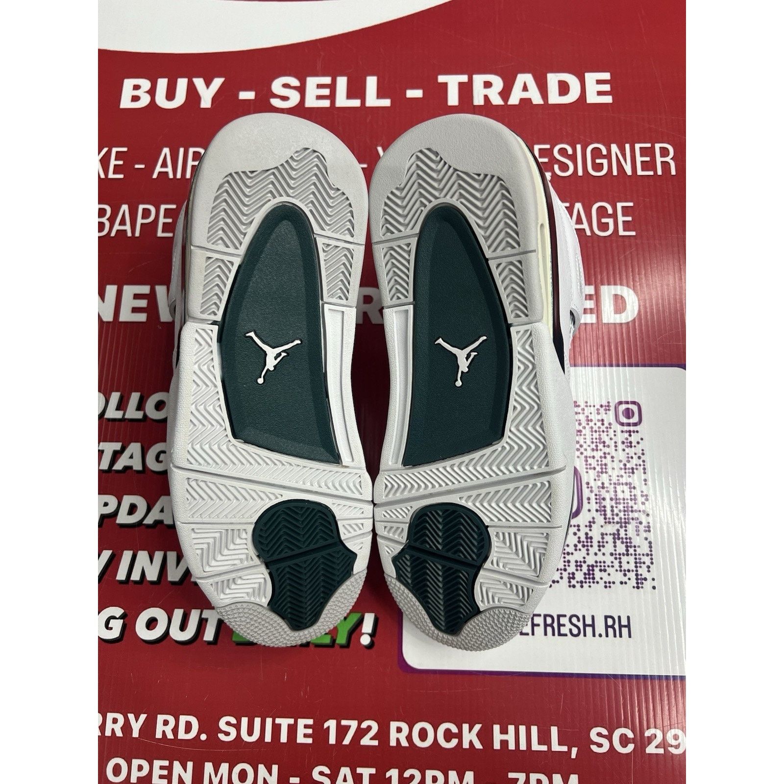 Jordan Brand Air Jordan 4 Oxidized Green Size 10 (FQ8138-103) Size US 10 / EU 43 - 6 Thumbnail