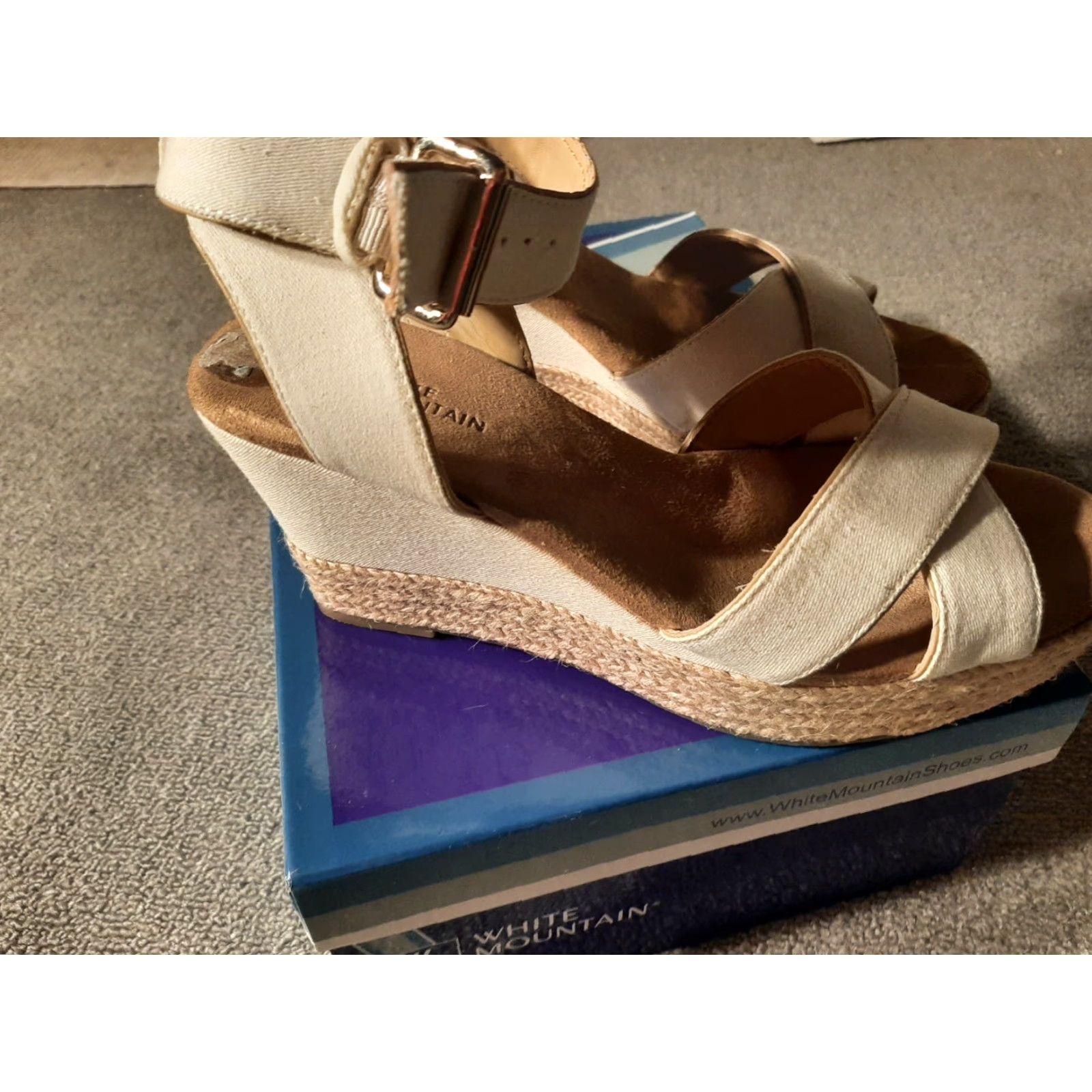Vintage White Mountain Sandals Platform Wedge Slip-On 6.5 M Womens Fabric 3" High White Women Shoes Size US 7 / IT 37 - 6 Thumbnail