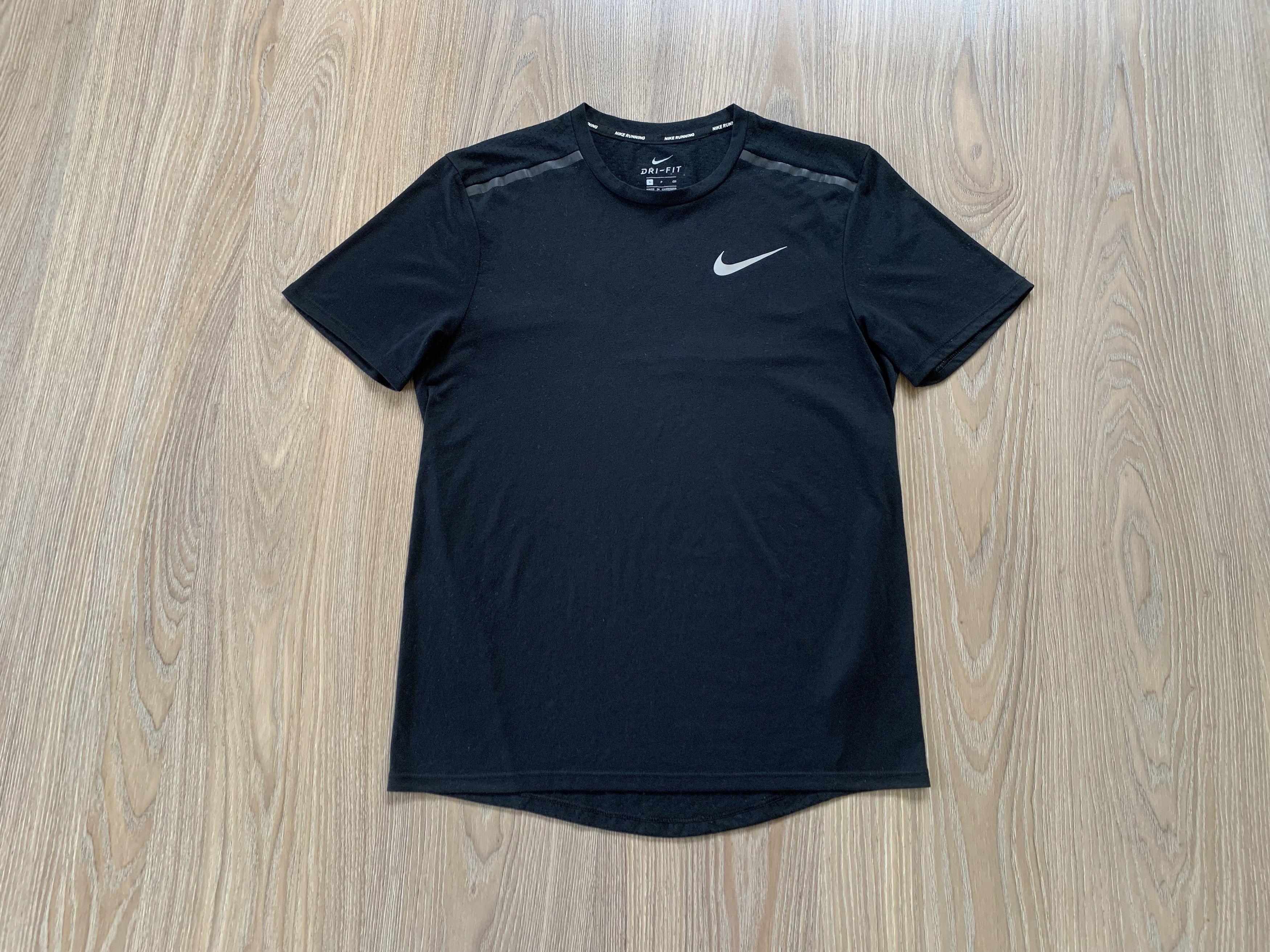 Nike Nike Running Men's Core Dri-FIT Miler Short Sleeve Tee Size US S / EU 44-46 / 1 - 2 Thumbnail