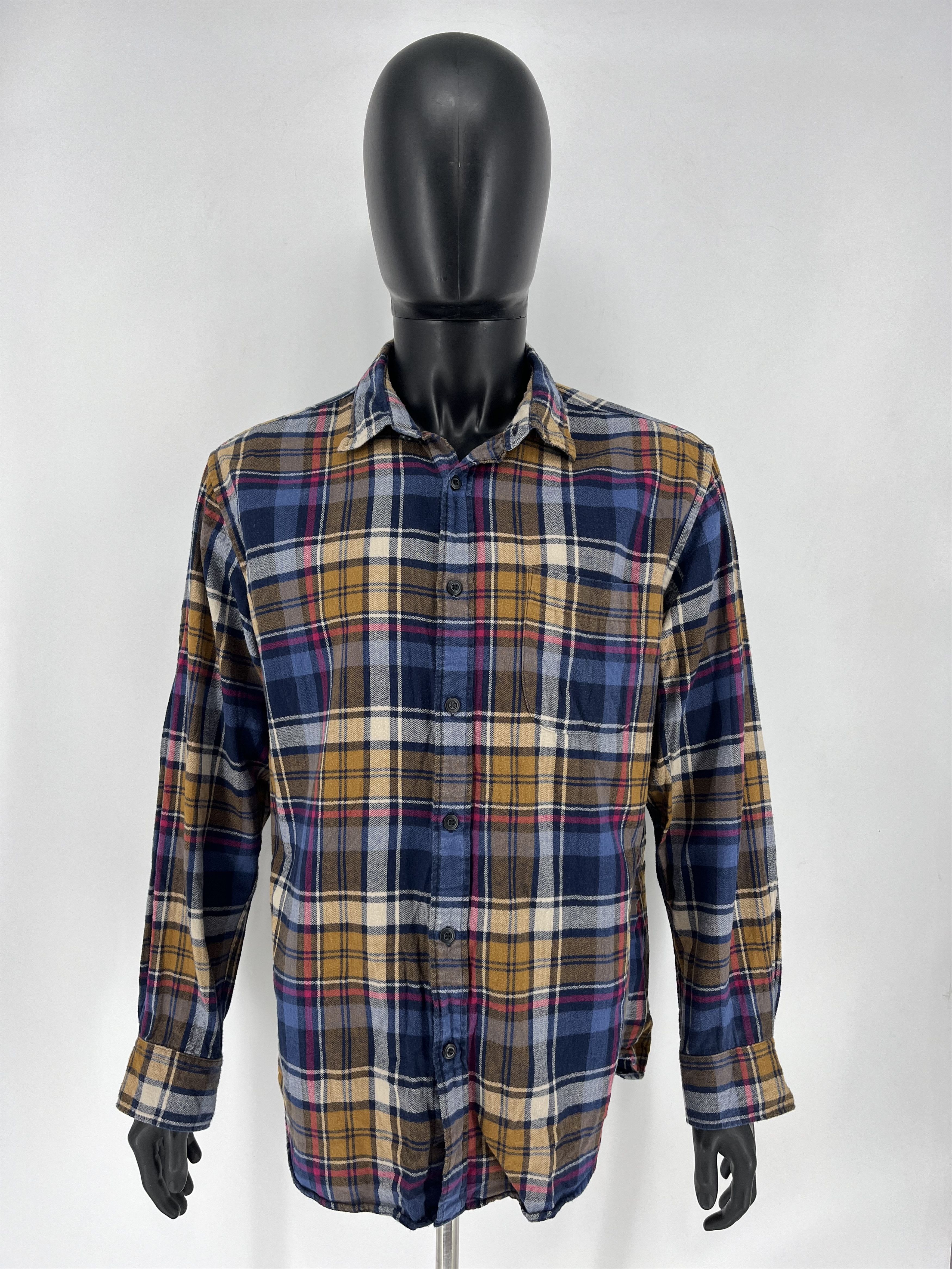 Flannel × Uniqlo × Vintage Vintage Uniqlo Flannel Shirt Button Up Travis Scott Style Size US XL / EU 56 / 4 - 3 Thumbnail