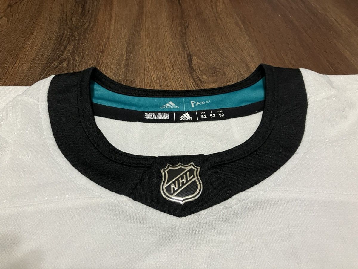 Adidas NWT Pittsburgh Penguins Crosby Adidas NHL Hockey Jersey 52 Size US L / EU 52-54 / 3 - 3 Thumbnail