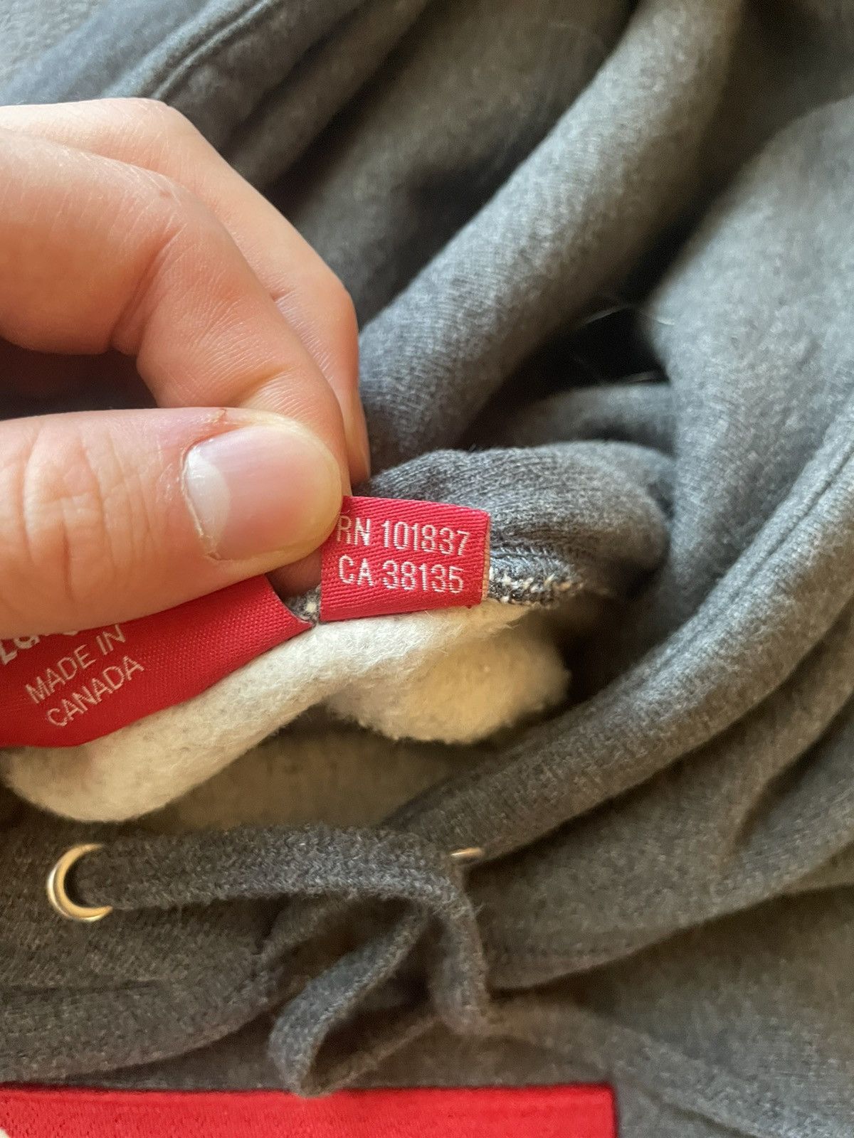 Supreme Suprmee bogo Size US L / EU 52-54 / 3 - 4 Thumbnail