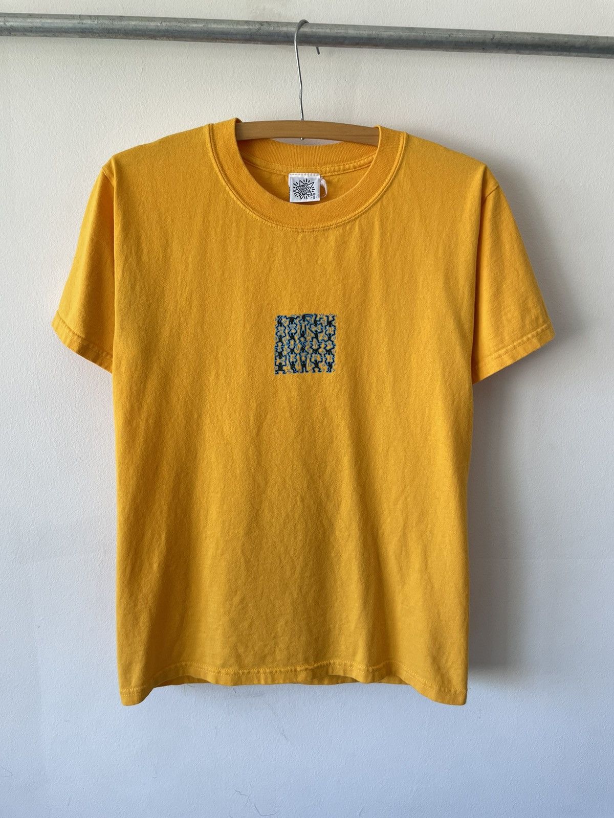 Keith Haring Vintage 90s Keith Haring Pop Shop Graphic tee Size US S / EU 44-46 / 1 - 1 Thumbnail