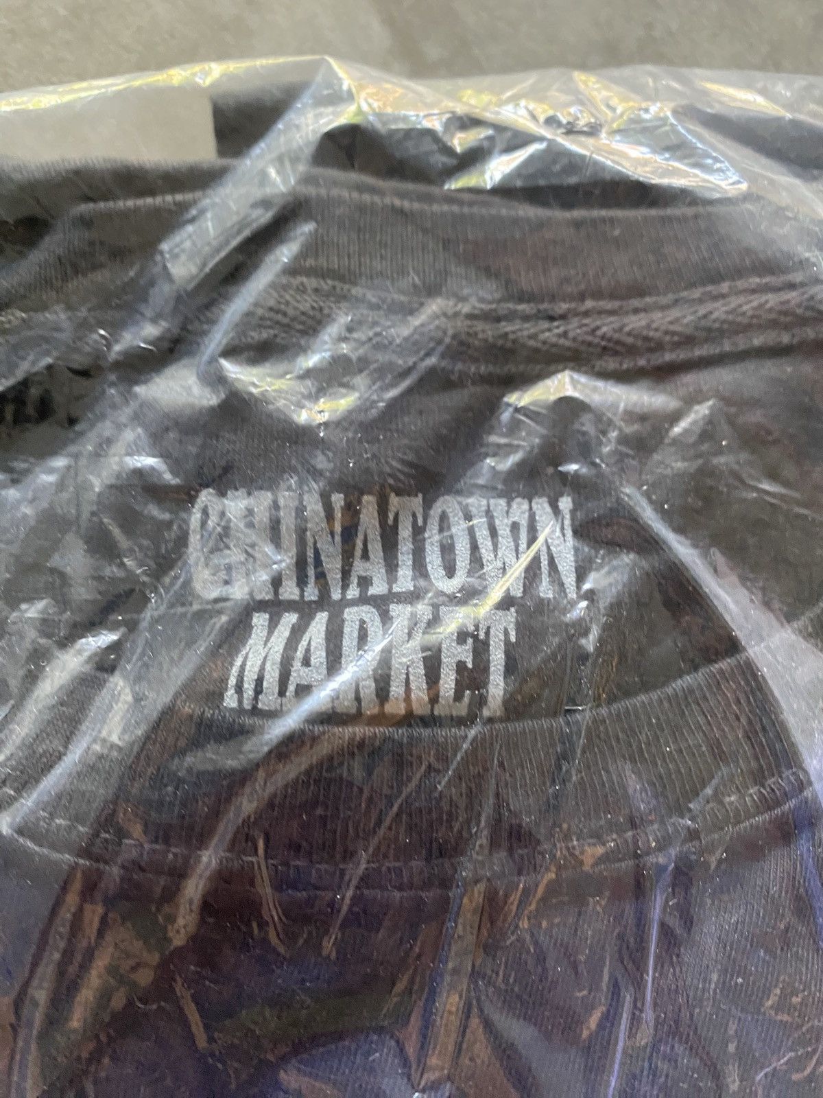 Market RARE DS Chinatown Market Mascot Tee Size US L / EU 52-54 / 3 - 4 Thumbnail