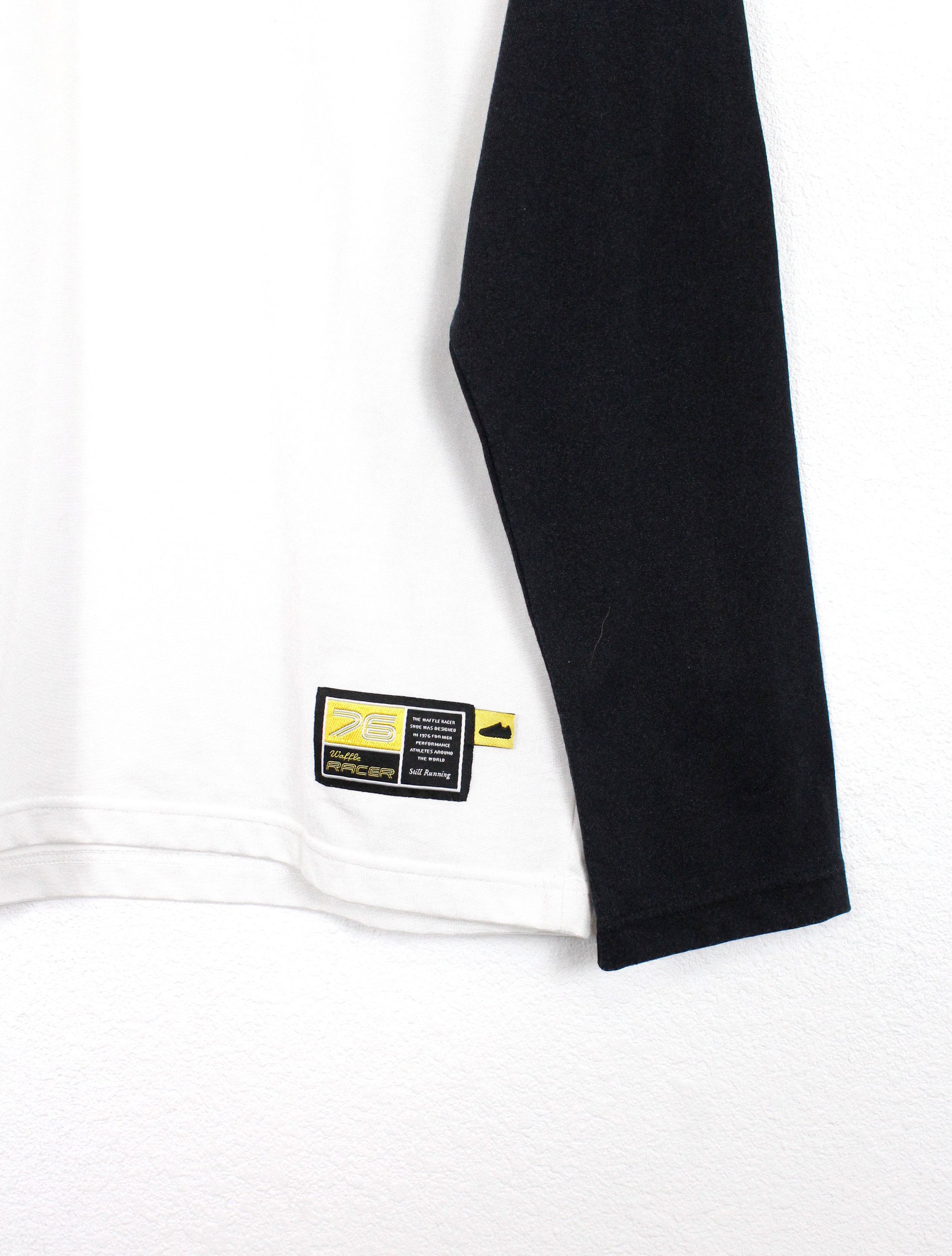Nike Vintage Nike Swoosh 76 Waffle Racer LS Tee T-shirt Y2K 90s Size US M / EU 48-50 / 2 - 2 Thumbnail