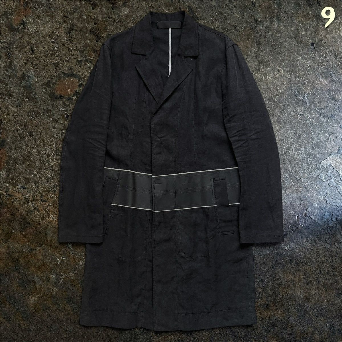 Haider Ackermann Haider Ackermann SS20 Sample Asymetrical Luxury Mantel M Size US M / EU 48-50 / 2 - 1 Thumbnail