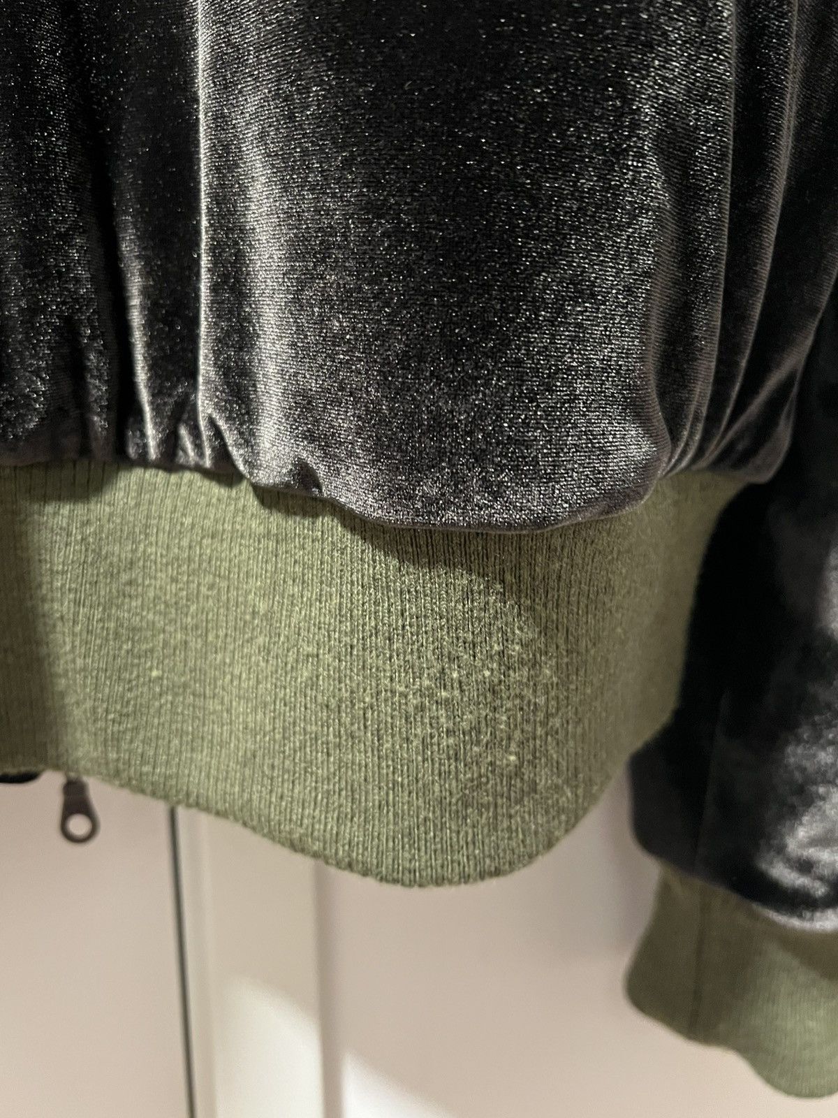 Other Lulu Velvet Bomber L Size US L / EU 52-54 / 3 - 9 Thumbnail