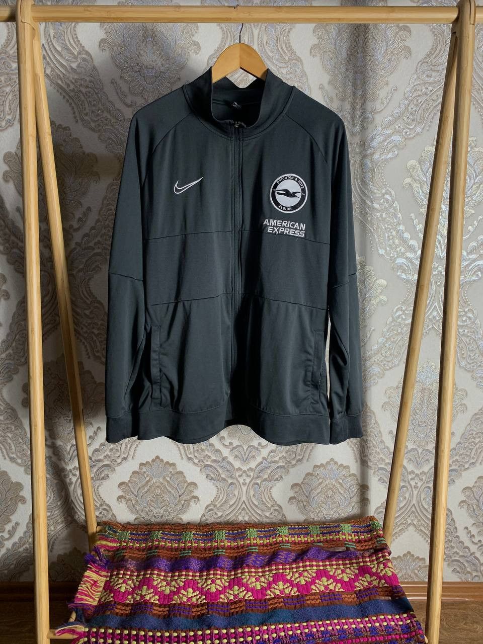 Nike Vintage Nike Brighton Albion England Soccer Jersey Jacket Size US XL / EU 56 / 4 - 2 Thumbnail