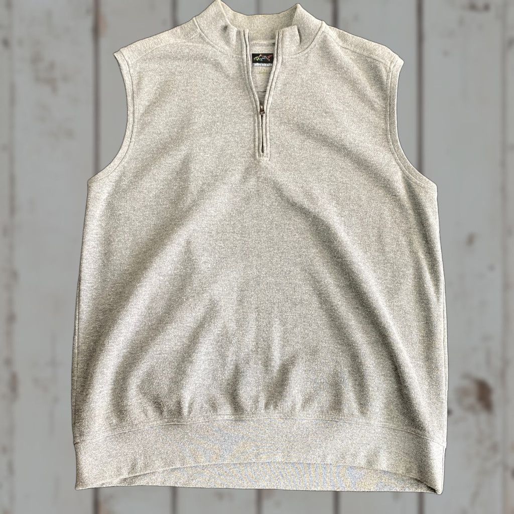 Vintage Greg Norman Golf Pullover Sweater Vest ¼ Zip Gray Sleeveless L Shark Embroidered Size US L / EU 52-54 / 3 - 1 Thumbnail