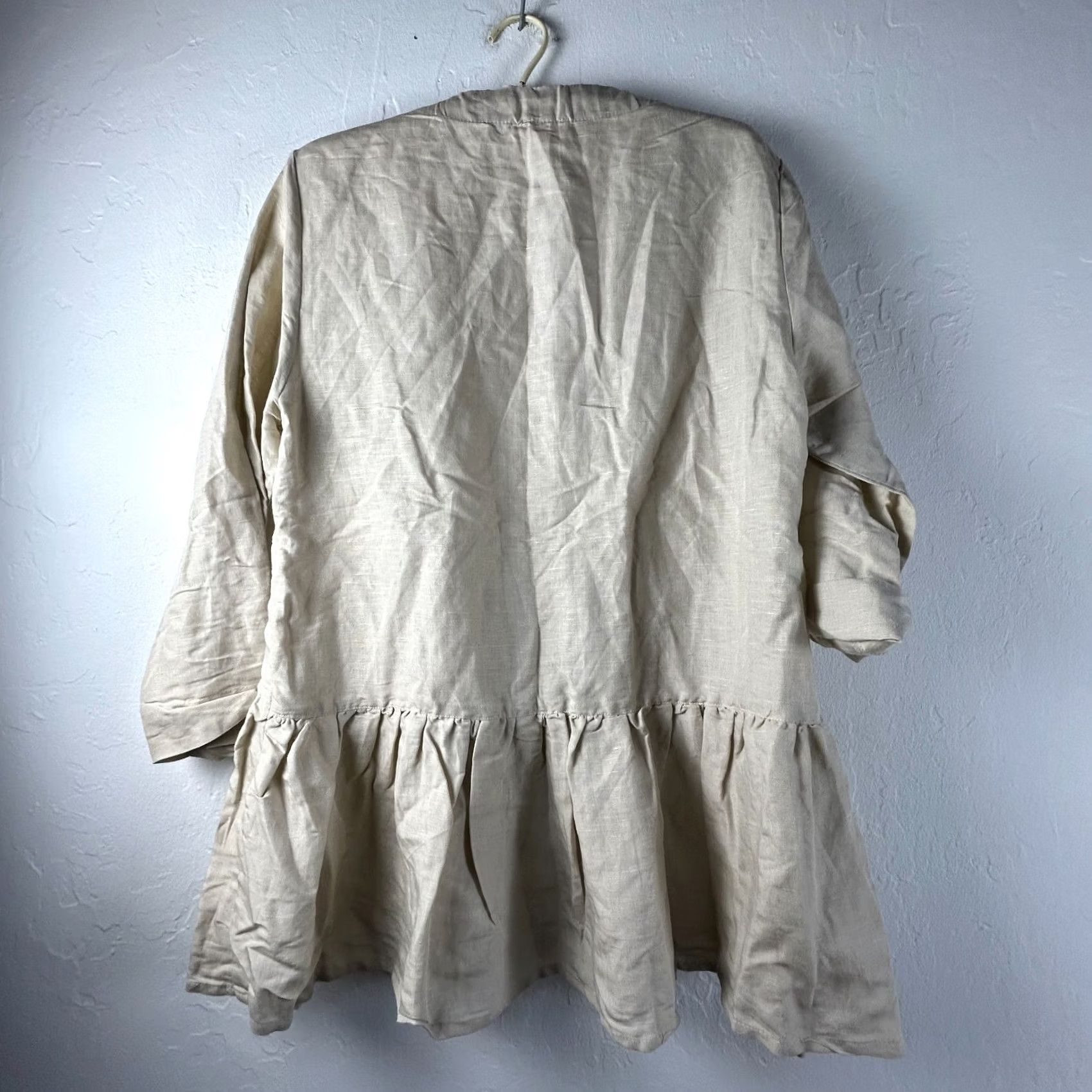 Vintage Jennifer & Grace Blouse Womens Medium Beige 3/4 Sleeve Peplum Dropwaist Linen Rayon V-Neck Button Holiday Casual Womens Size M / US 6-8 / IT 42-44 - 2 Thumbnail