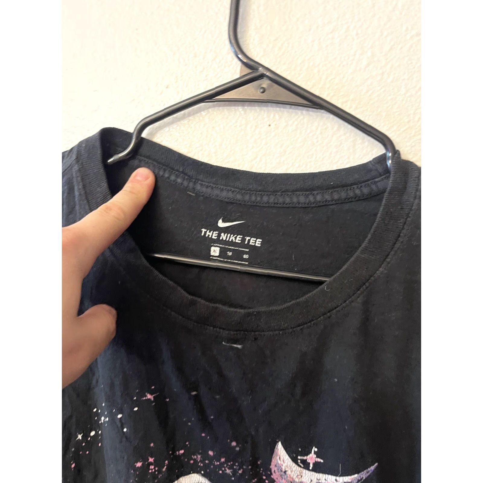 Nike Nike Air Men T-Shirt XL Crew Neck Short Sleeve Graphic Logo Astronaut Breakdance Cotton Black Tee Size US XL / EU 56 / 4 - 2 Thumbnail