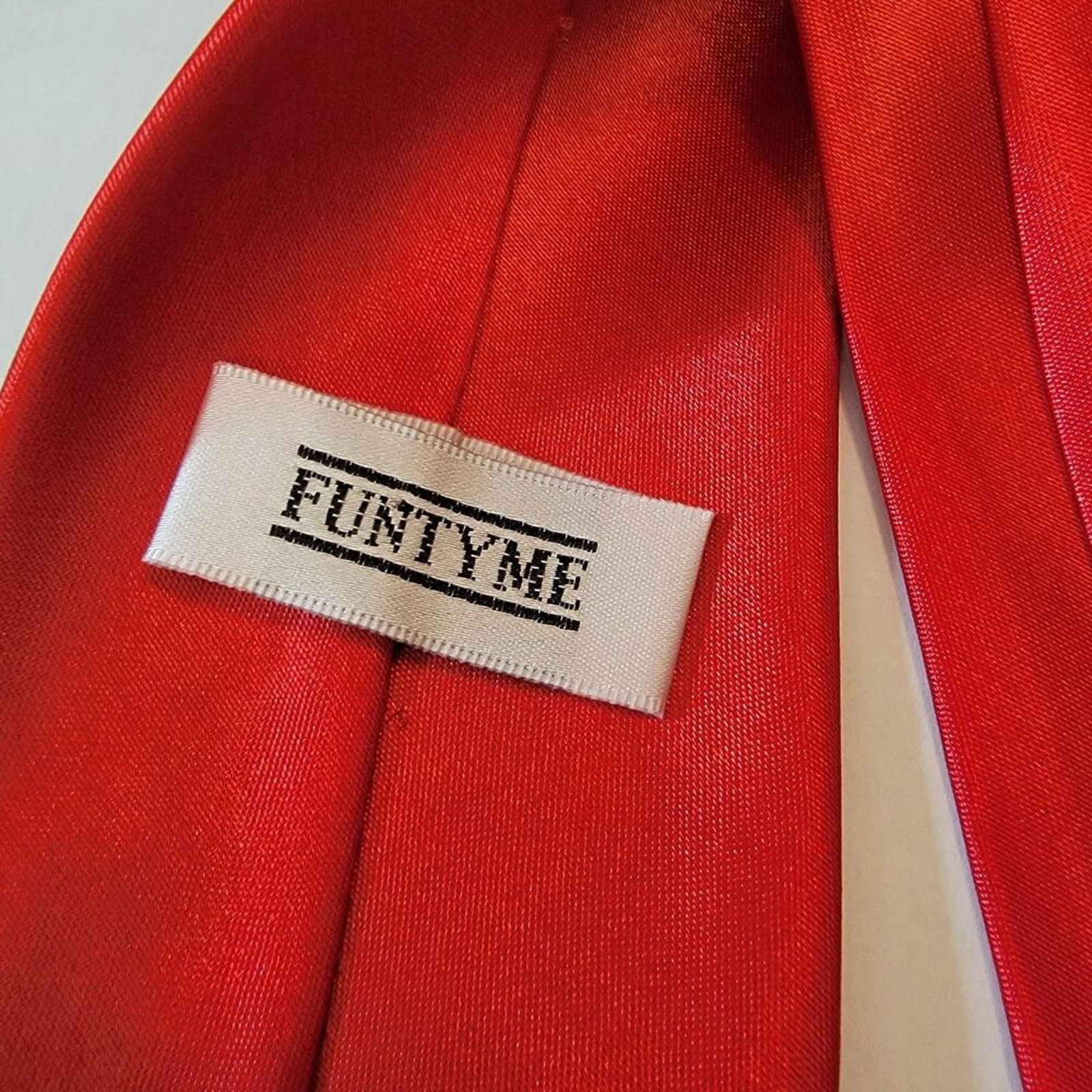 Other Funtyme Christmas Tie Golfing Santa Red w/ White Stars Size ONE SIZE - 4 Thumbnail