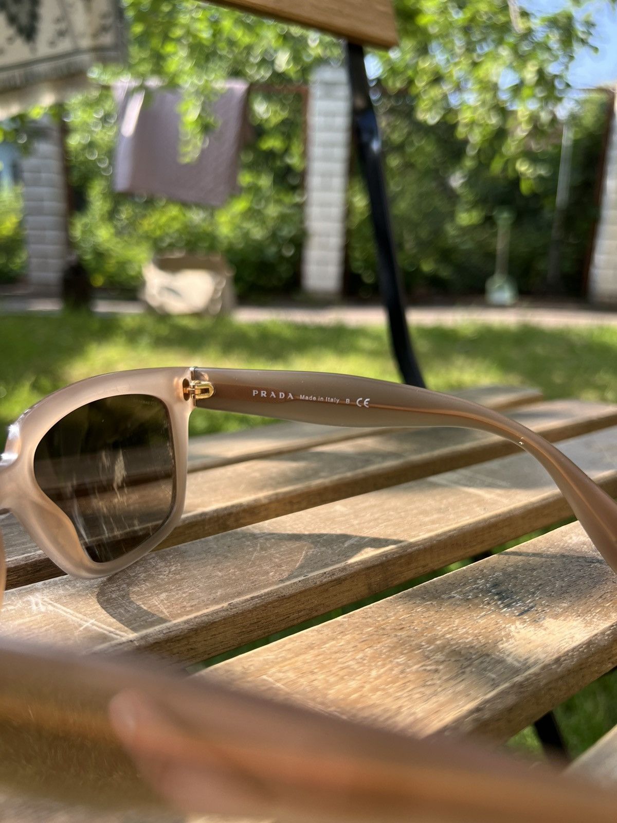 小物 archive PRADA l sunglasses gold Vintage Prada Women's Sunglasses Archive Summer Item