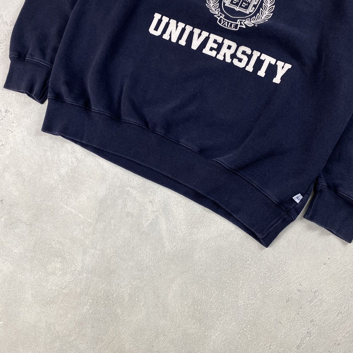 UNIVERSAL PRODUCTS. Yale Collegiate Boxy Sweatshirt Size US XL / EU 56 / 4 - 5 Thumbnail