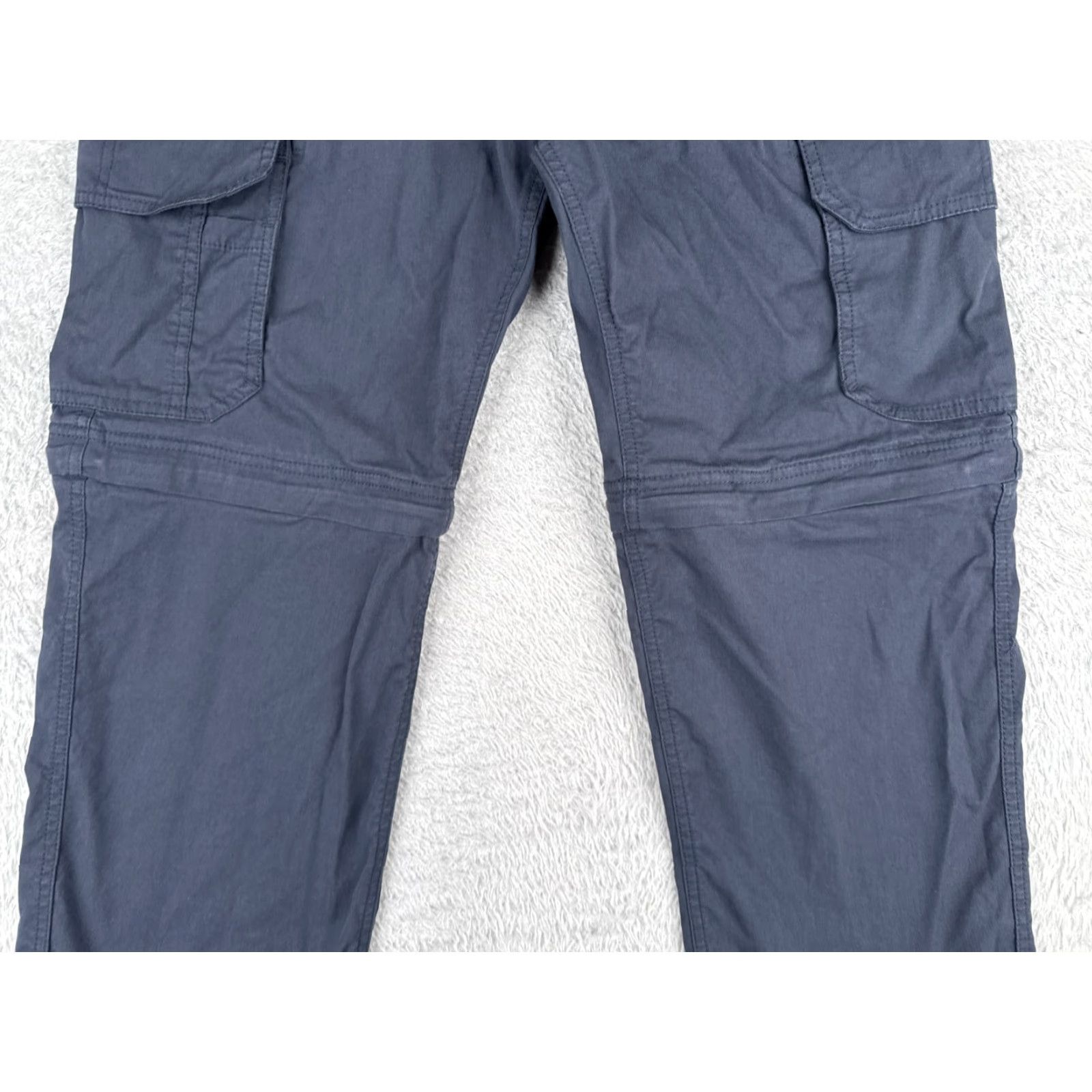 Vintage BC Clothing Cargo Pants Mens 32 Blue Convertible Belted Activewear 32x27 Size US 32 / EU 48 - 3 Thumbnail