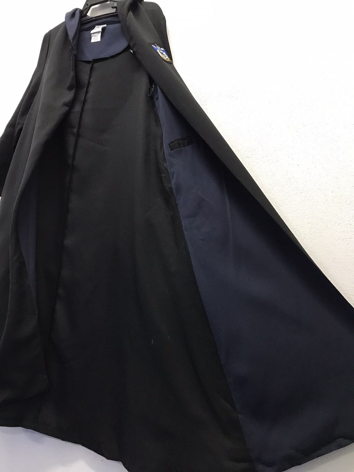 Universal Studios Vintage The Wizarding World Of Harry Potter Ravenclaw Cloaks Size US M / EU 48-50 / 2 - 9 Thumbnail