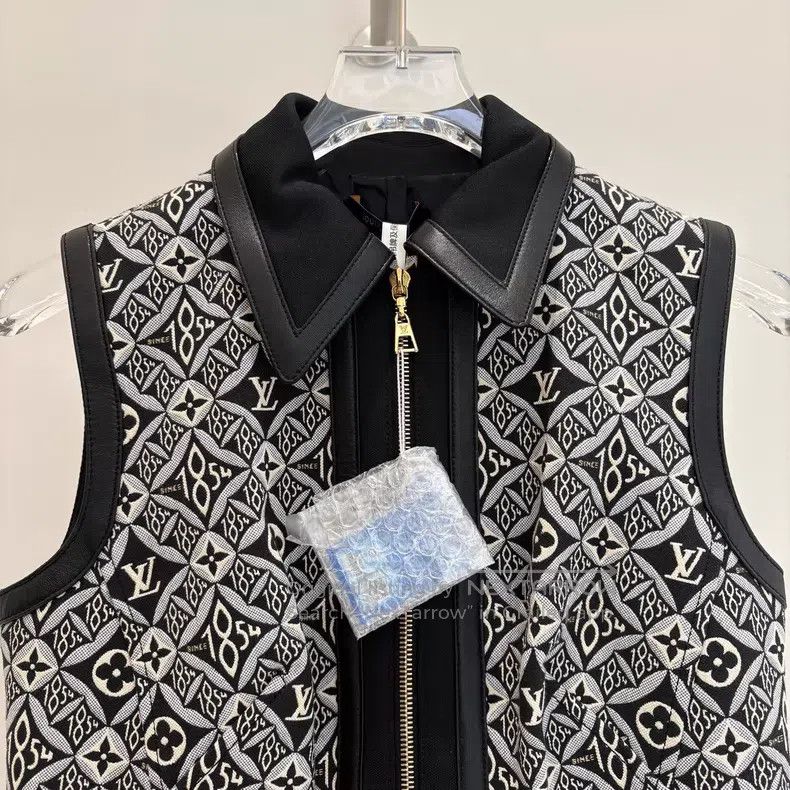 Louis Vuitton Louis Vuitton 1854 presbyopic full print patchwork dress Size XS / US 0-2 / IT 36-38 - 3 Thumbnail