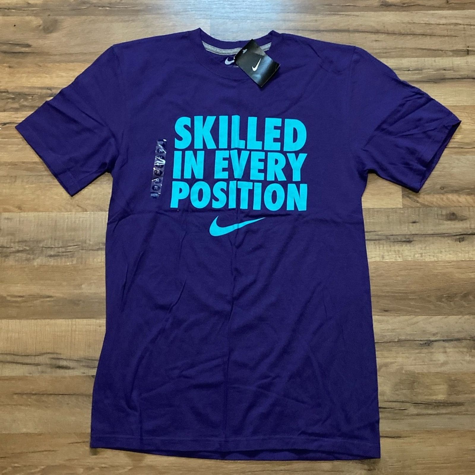 Nike 2012 Nike Skilled In Every Position Center Swoosh shirt Size US M / EU 48-50 / 2 - 1 Thumbnail