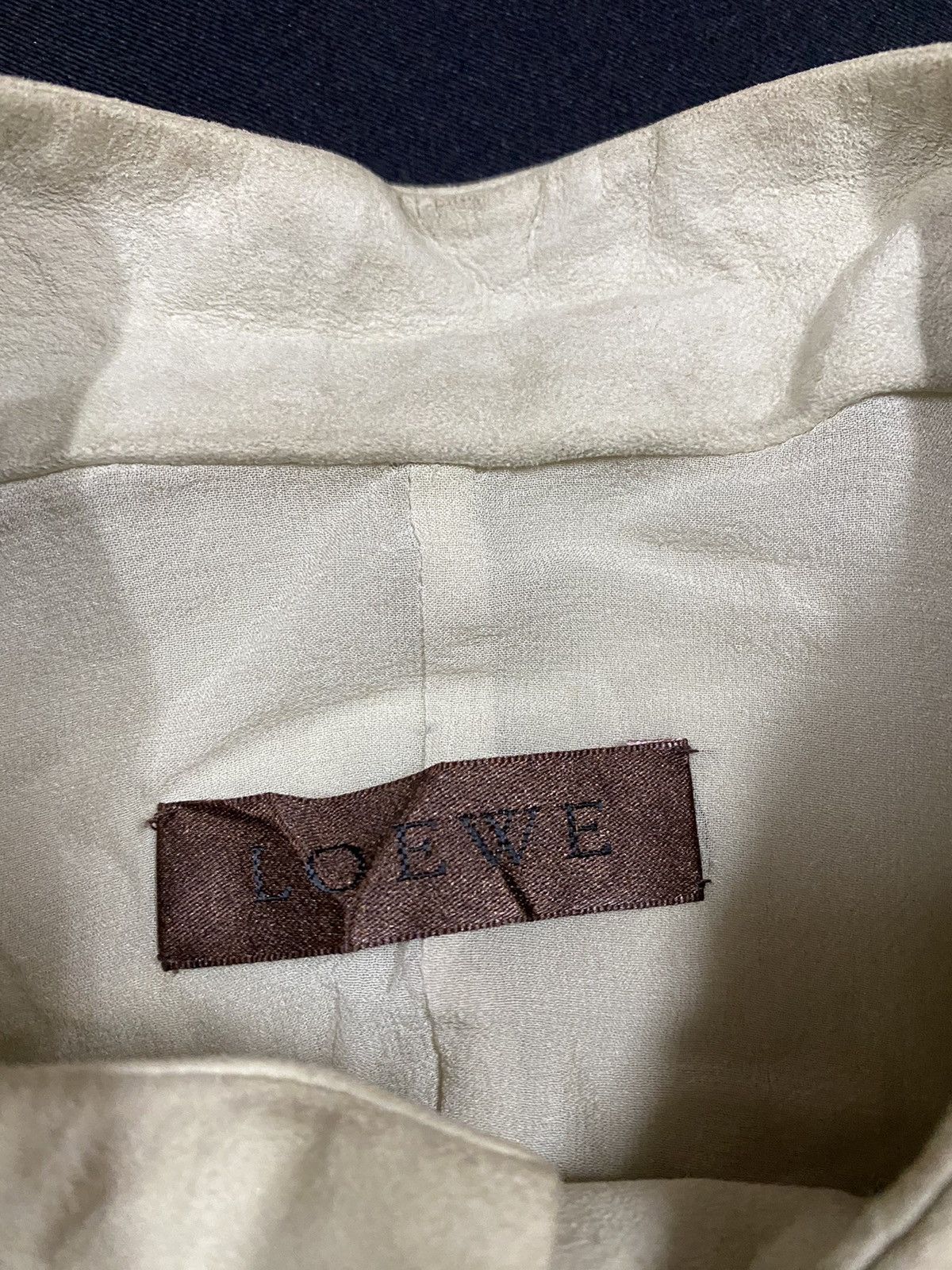 Loewe Authentic🔥Loewe Goat Skin/Silk Liner Button Ups Shirt Size US XXS / EU 40 - 25 Thumbnail