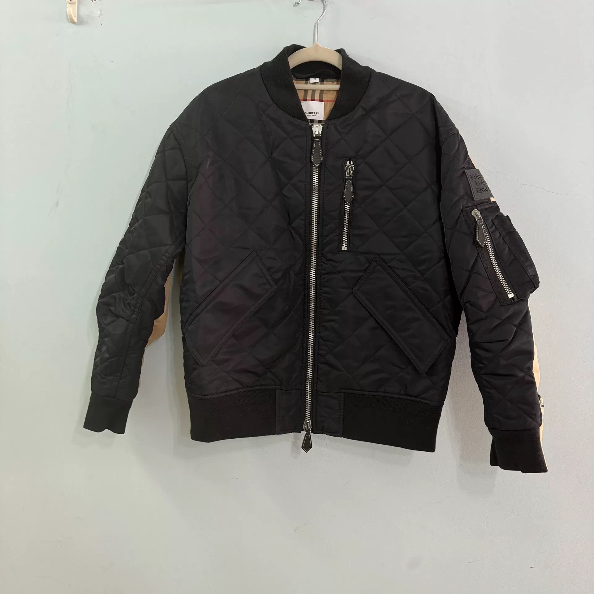 Burberry Burberry Paneled Bomber Jacket Limited XS Size XS / US 0-2 / IT 36-38 - 1 Thumbnail