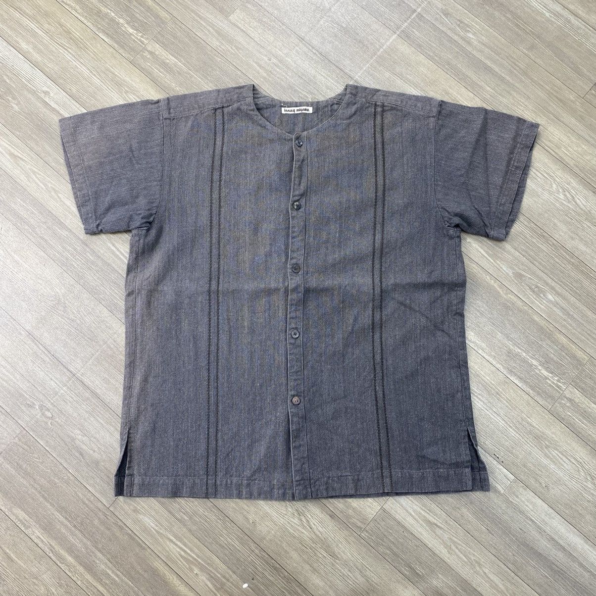 Issey Miyake 1980s Vintage Issey Miyake Button Up Shirt Size US L / EU 52-54 / 3 - 1 Thumbnail