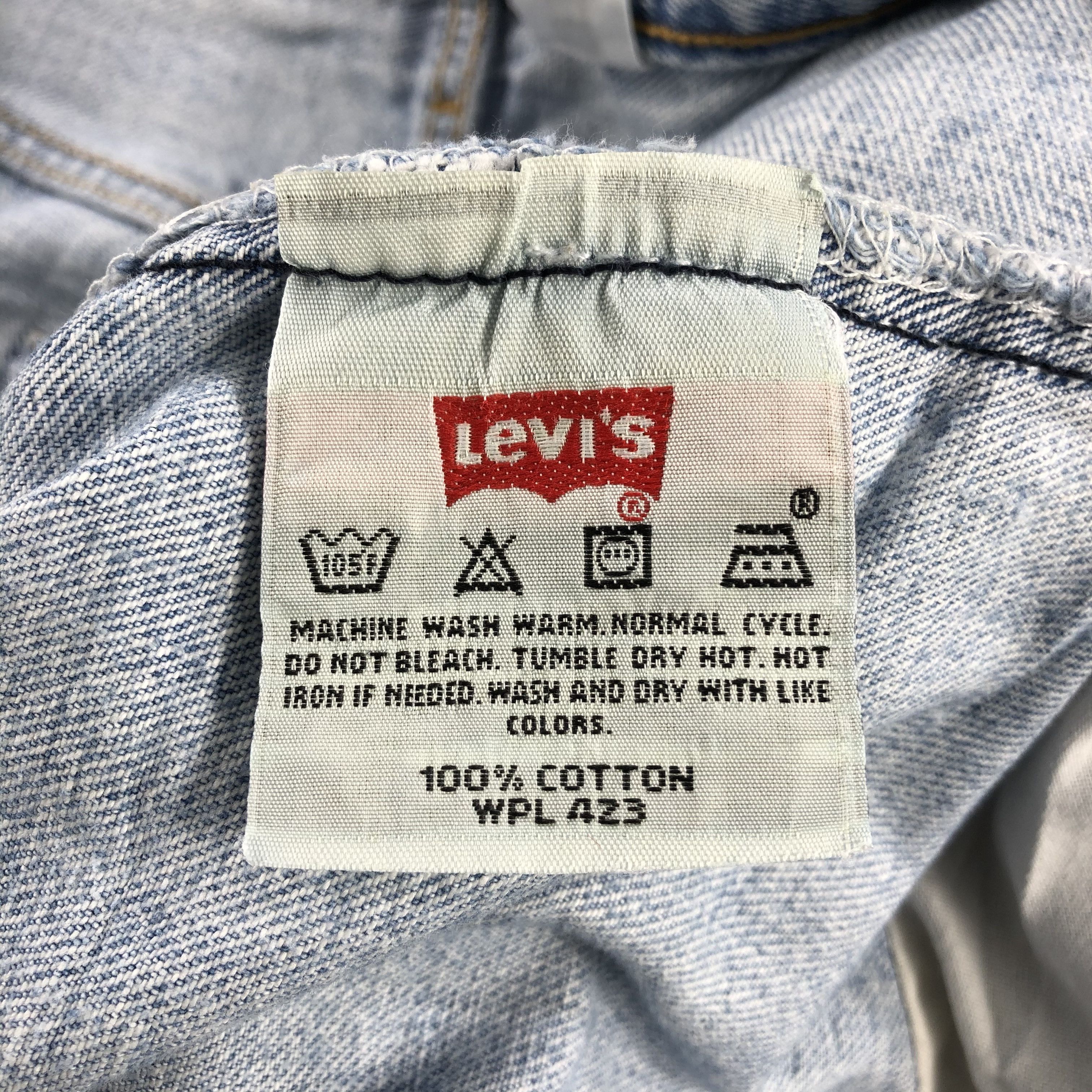 Levi's × Vintage Vintage 90s Light Wash Levis 501 Jeans-JM1020 Size US 34 / EU 50 - 9 Thumbnail