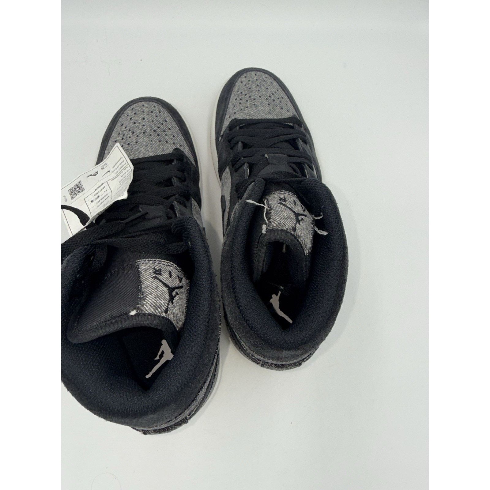 Size 9 Jordan 1 Mid Se V2 Sample Tagged HJ4363 Denim display picture 2