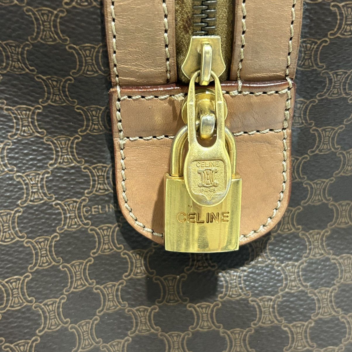 Celine × Vintage 🔥RARE🔥CELINE VINTAGE MONOGRAM DUFFLE TRAVEL BAG Size ONE SIZE - 6 Thumbnail
