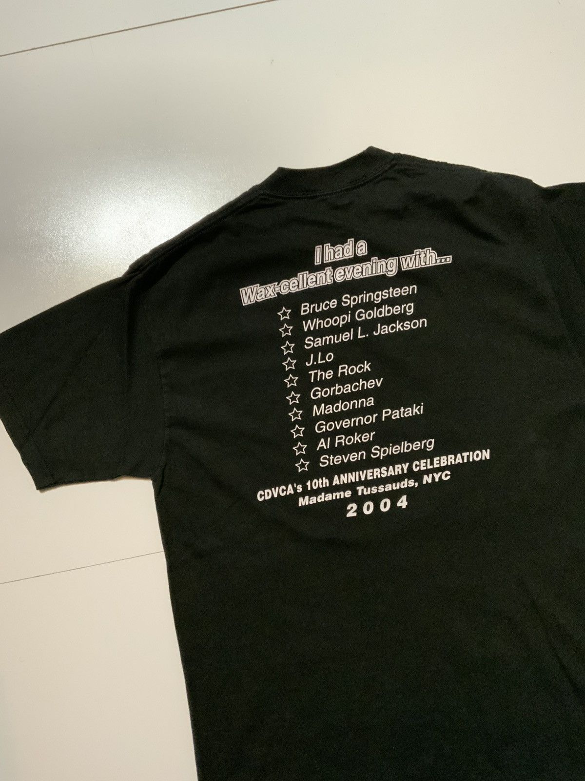 Jerzees × Vintage 2004 CDVCA’s 10th Anniversary Madame Tussauds NYC T-Shirt Size US L / EU 52-54 / 3 - 4 Thumbnail