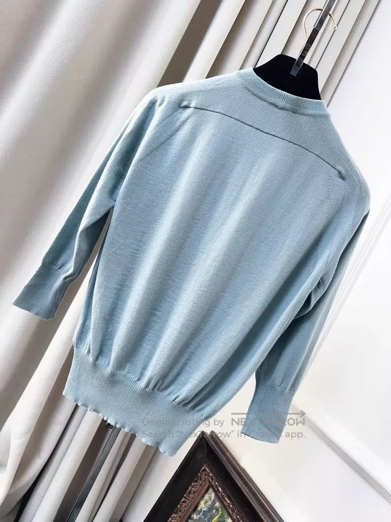 Loro Piana Loro Piana Baby Blue Cashmere Knit Round Neck Top Size XS / US 0-2 / IT 36-38 - 2 Thumbnail