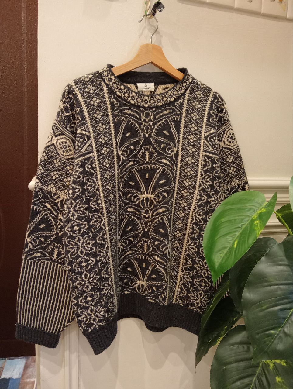 Aigner VINTAGE AIGNER KNITTED SWEATER - SIZE S DARK GREY Size US S / EU 44-46 / 1 - 1 Thumbnail