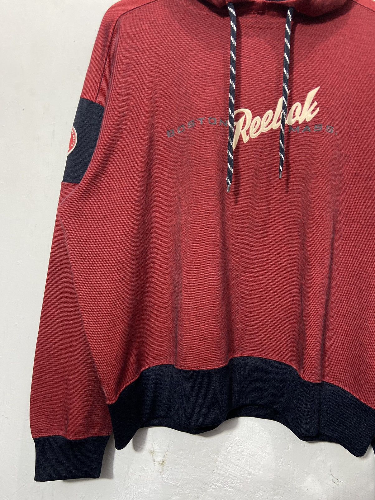 Reebok Reebok Boston Mass Embroidered Pullover Hoodie Boxy Fit Size US L / EU 52-54 / 3 - 4 Thumbnail