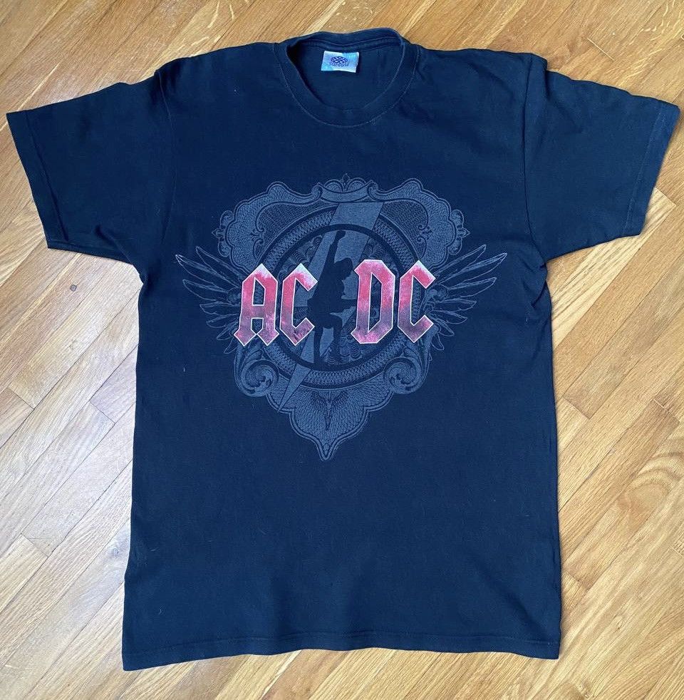 Band Tees Vintage AC/DC starworld Black Ice tour tee Size US S / EU 44-46 / 1 - 1 Thumbnail