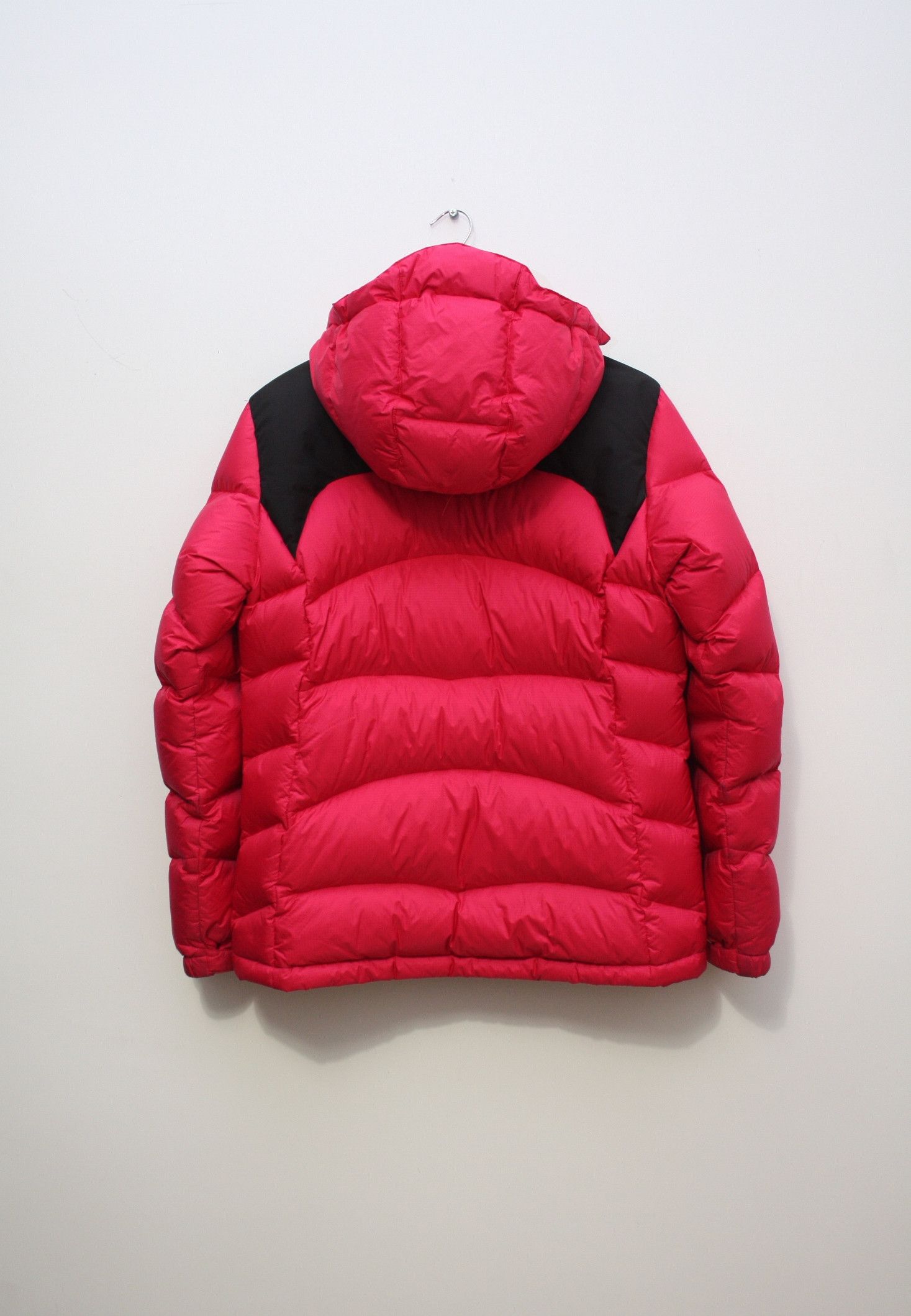 Montbell Montbell Crimson Red Puffer Down Jacket Women's Size M / US 6-8 / IT 42-44 - 3 Thumbnail