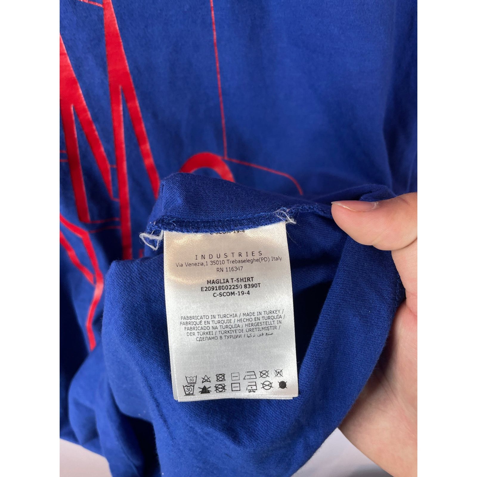 Moncler Moncler M Logo Tee Blue Orange Used Medium Size US M / EU 48-50 / 2 - 4 Thumbnail