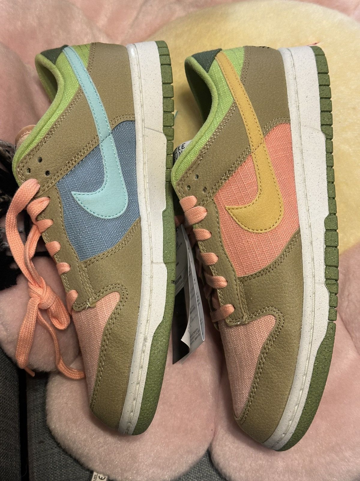 Nike Nike Dunk Low Sun Club SIZE 9 Size US 9 / EU 42 - 7 Thumbnail