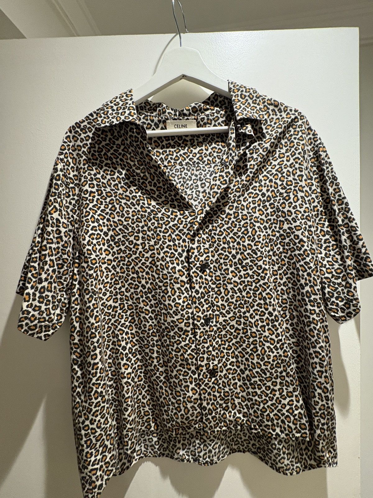 Celine Celine Leopard shirt Size US S / EU 44-46 / 1 - 4 Thumbnail