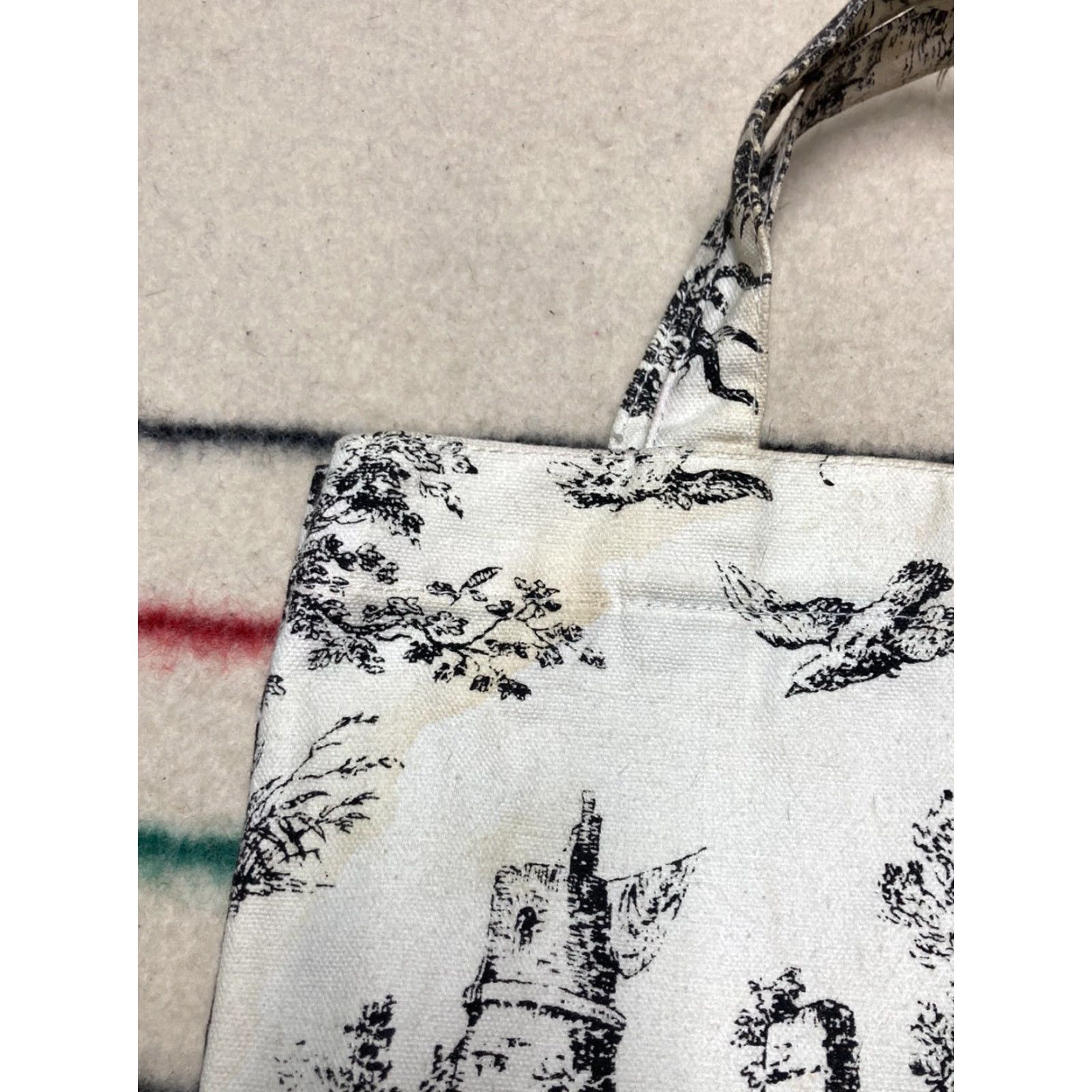 Vintage Unbranded Tote Women 13 x 12 White Cotton Canvas Lightweight Fishing Dog Lake Playing Forest Art Bag Size ONE SIZE - 4 Thumbnail