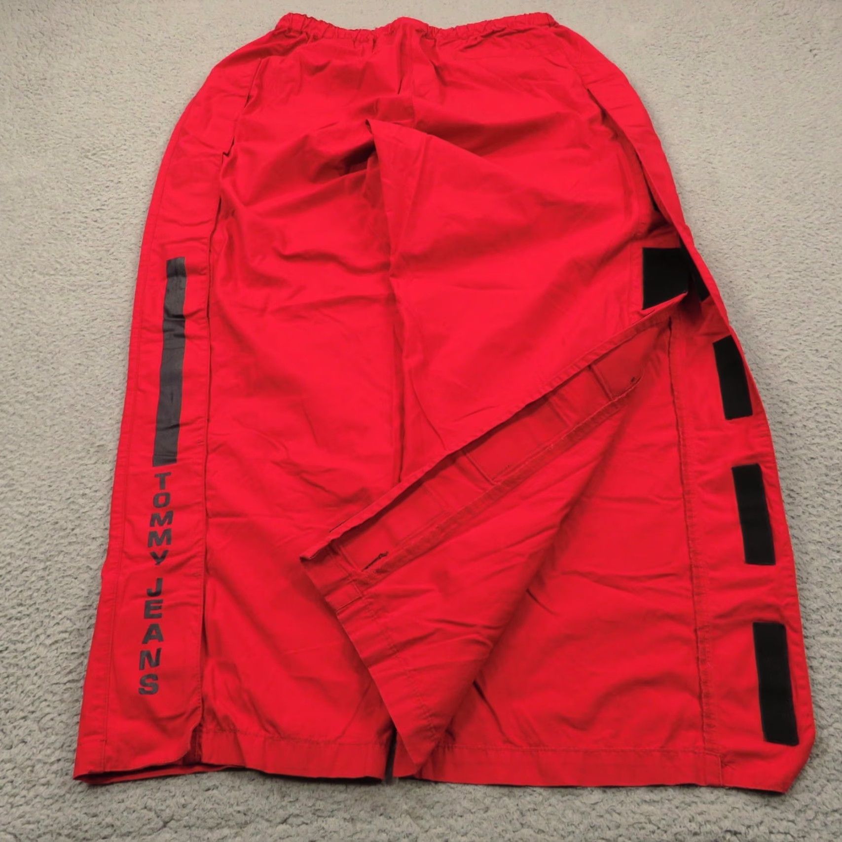 Tommy Hilfiger VINTAGE Tommy Hilfiger Baggy Pants Mens XL Y2K 10" Leg Opening Wide-Leg Grunge Tear Away 90s USA Skater Hip Hop Sports Track Pants Red Size US 36 / EU 52 - 2 Thumbnail