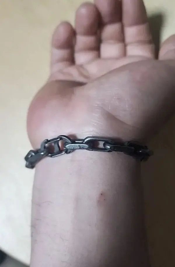 VIBE 21cm Vintage Black Bleach Chain Size ONE SIZE - 5 Thumbnail