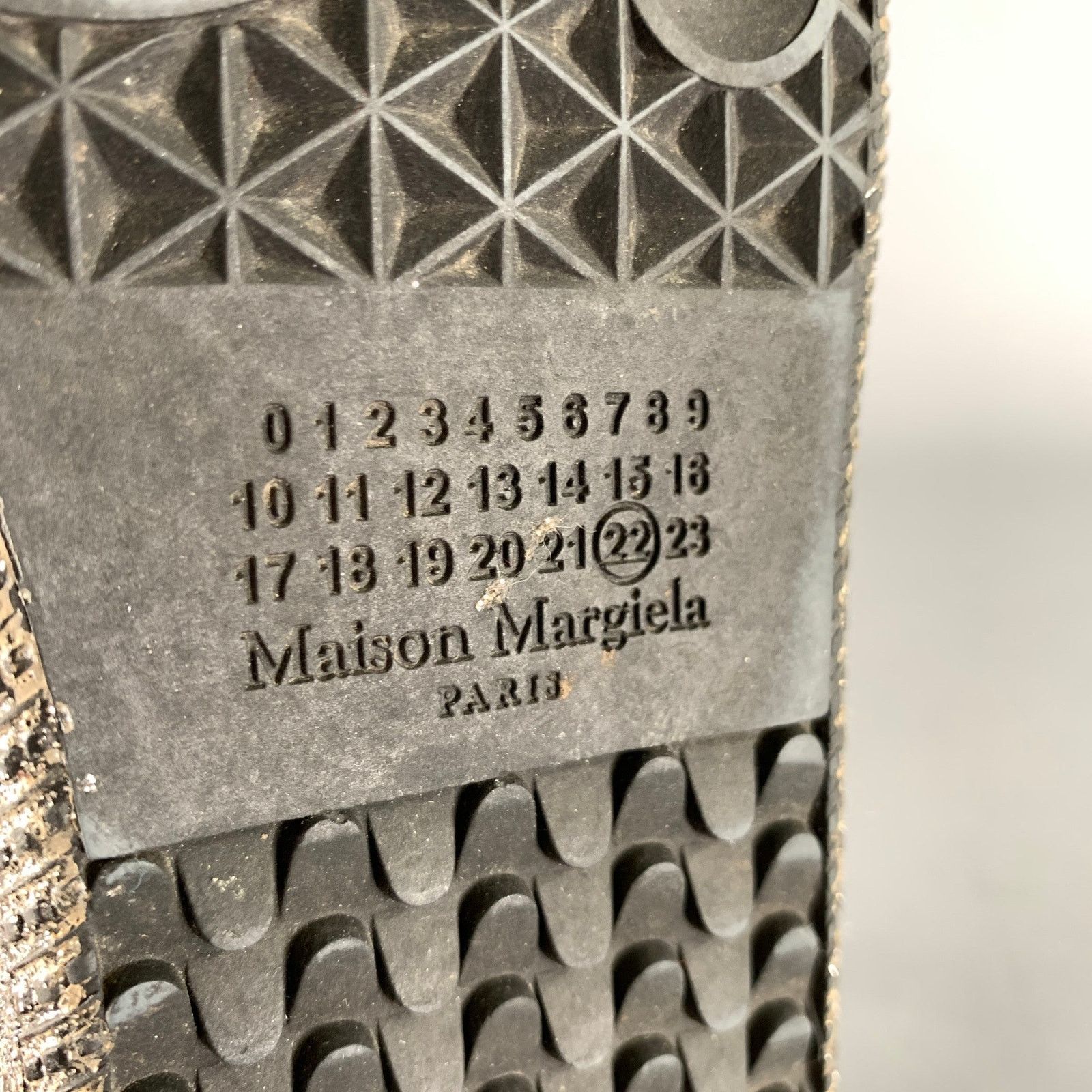 Maison Margiela MAISON MARGIELA Size 8 Silver Black Glitter Lace Up Sneakers Size US 8 / IT 38 - 7 Thumbnail
