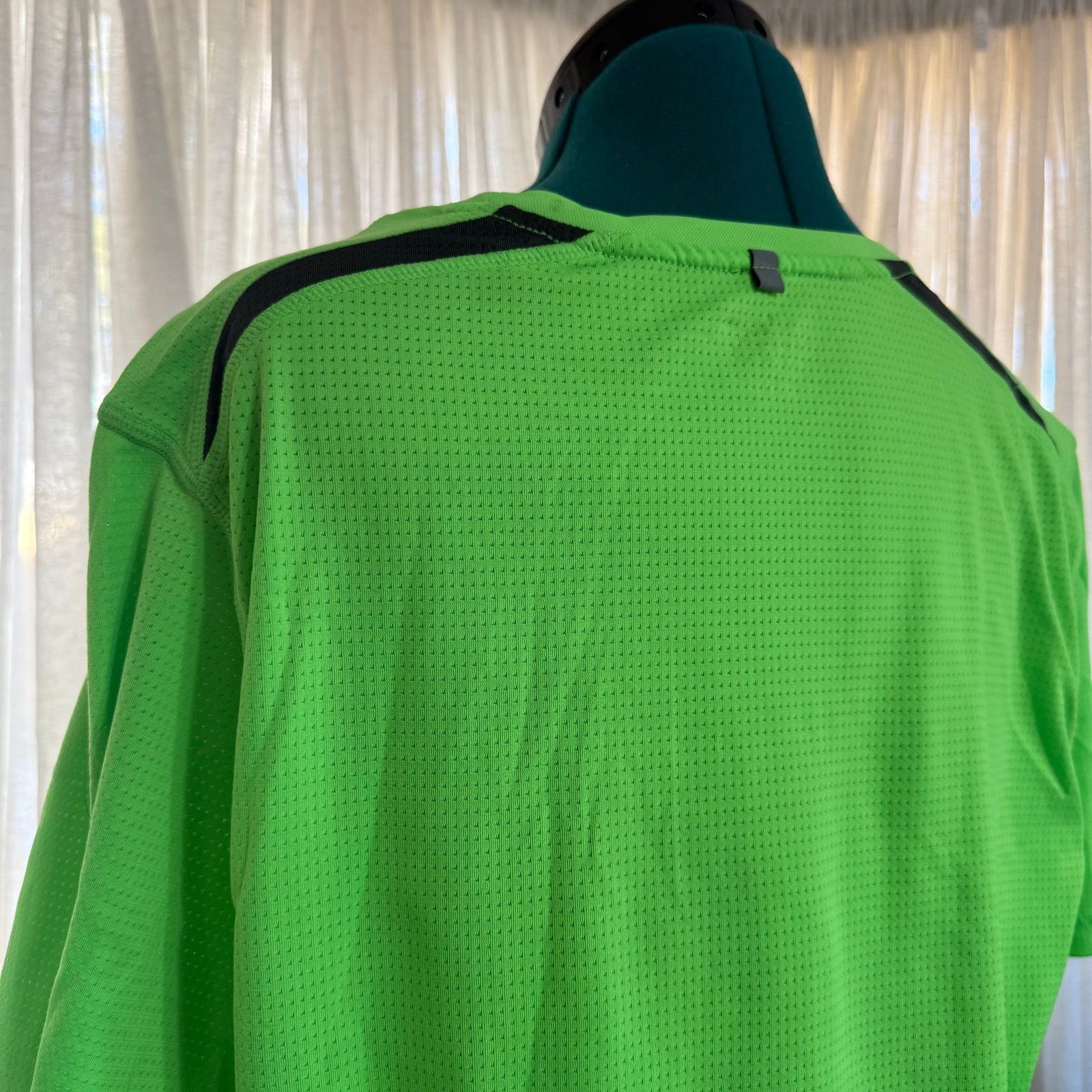 Champion Champion Neon Green Running Tee | Sz L Size US L / EU 52-54 / 3 - 6 Thumbnail